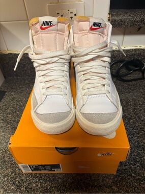 Nike Blazers Women’s White and Light High-Top Sneakers
